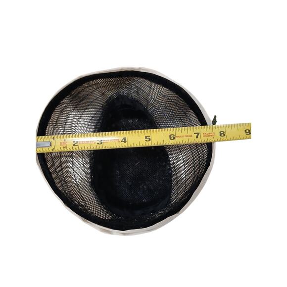 Vintage Cloche Hat Black White Roses Floral Fancy Party Elegant Costume Wedding - Picture 8 of 8